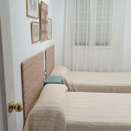 Apartment Top Center